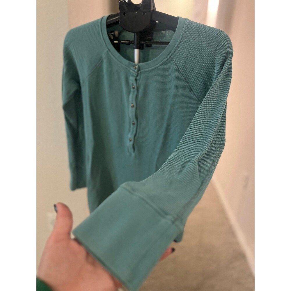 Patagonia Women’s Waffle Henley Long Sleeve Shirt Size Medium - Picture 4 of 8